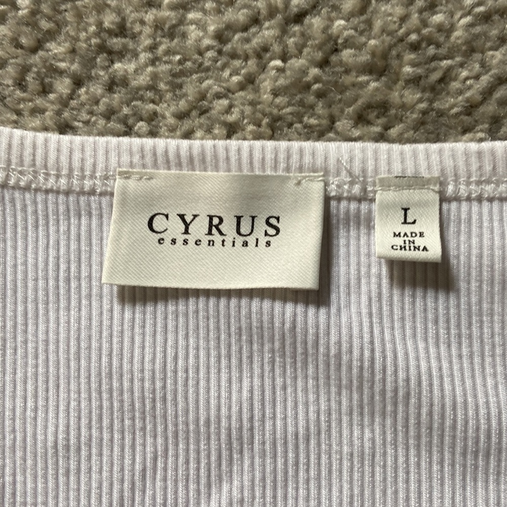 White Ribbed Women's Top - Picture 2 of 2
